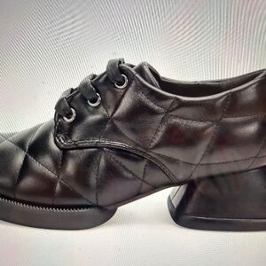 JOHN FLUEVOG /  MAIKA / Quilted Lace-up Heels